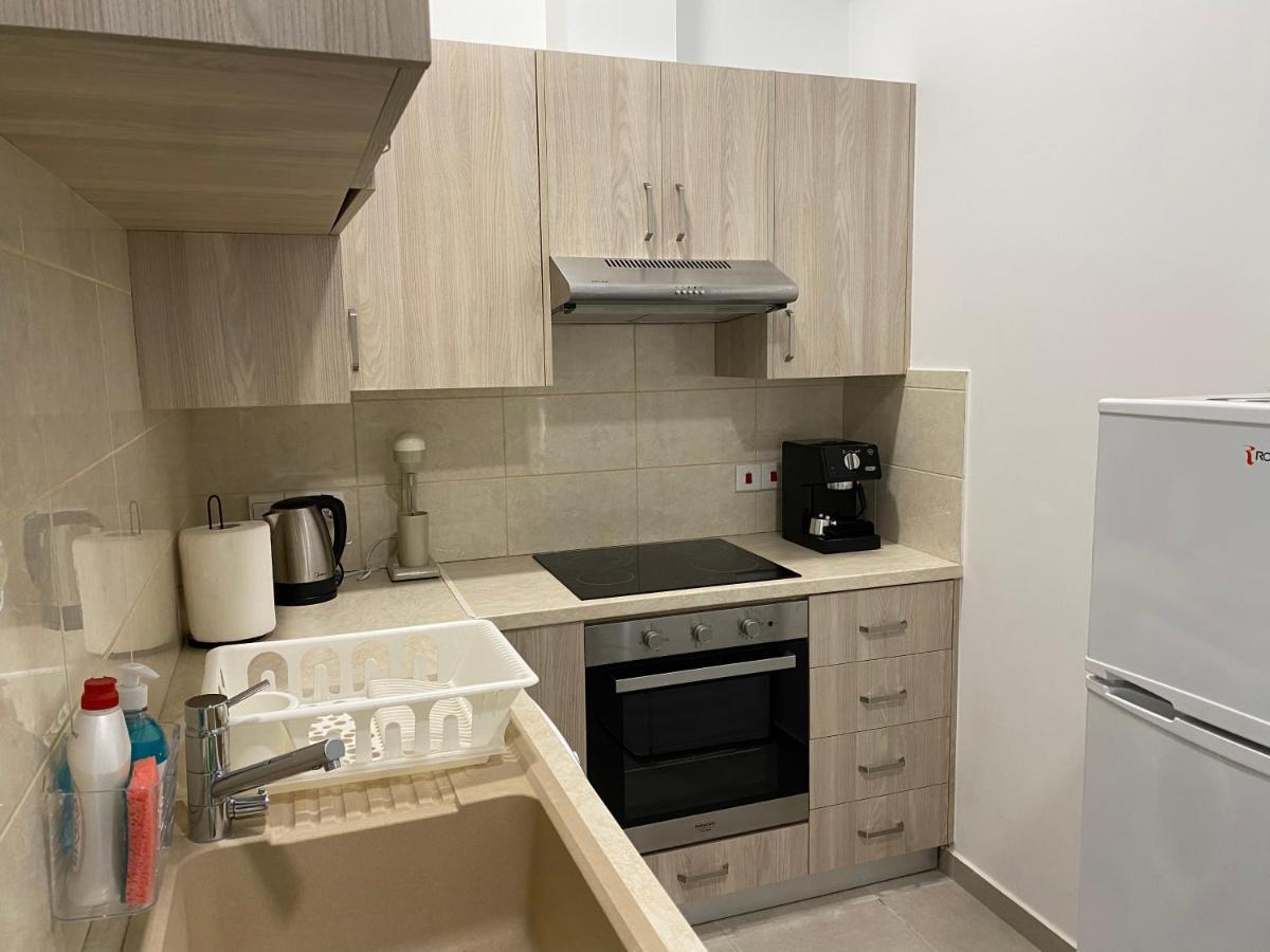 Modern City Center Apartment Saripolou 2 Limassol Exterior foto